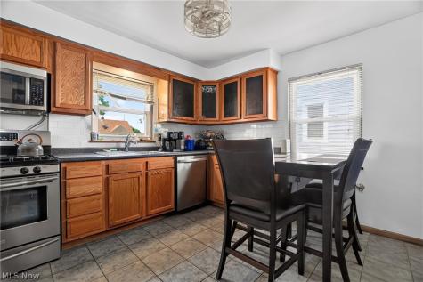 2701 Tuxedo Avenue Parma OH 44134