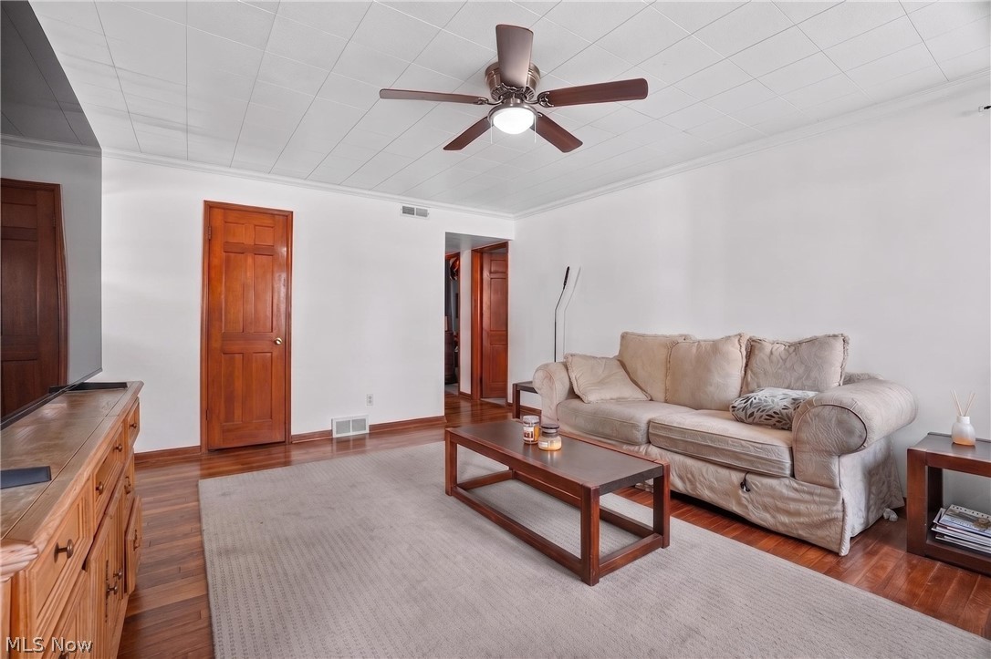 2701 Tuxedo Avenue Parma OH 44134