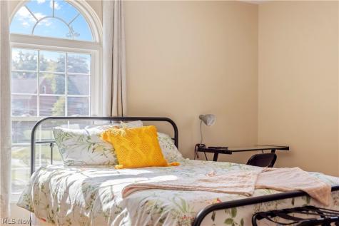 1254 Castleton Road Cleveland Heights OH 44121