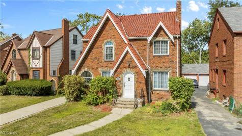 1254 Castleton Road Cleveland Heights OH 44121