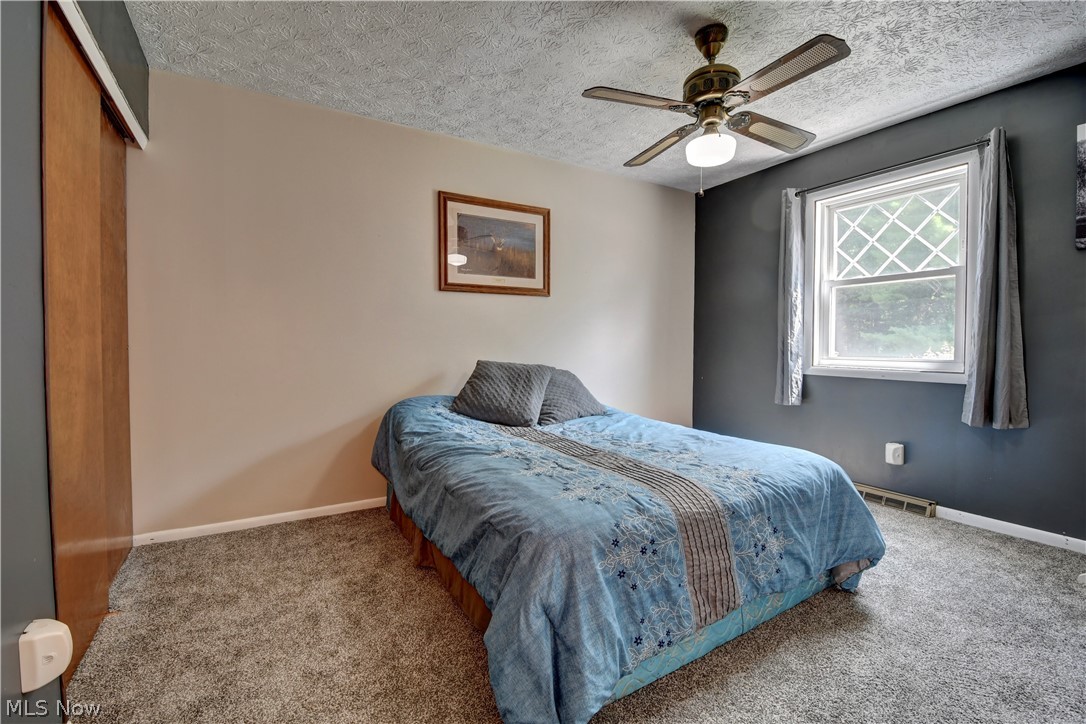 4974 South Street NE Somerdale OH 44678