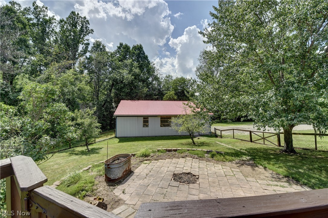 4974 South Street NE Somerdale OH 44678
