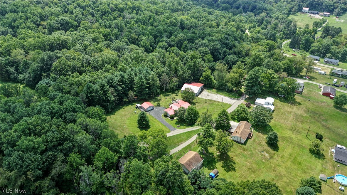 4974 South Street NE Somerdale OH 44678