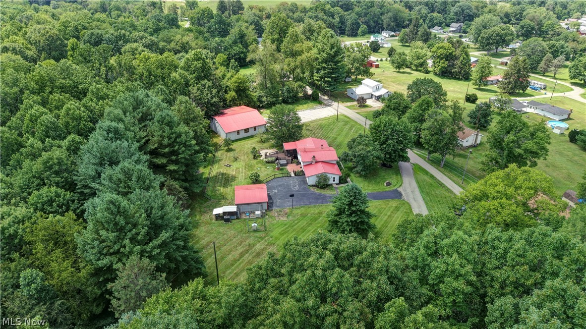 4974 South Street NE Somerdale OH 44678