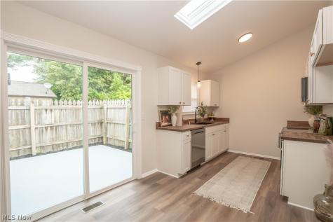 36473 Lake Shore Boulevard Eastlake OH 44095