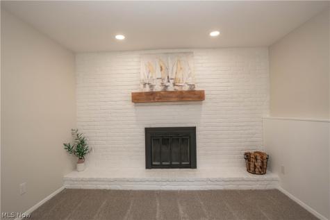 36473 Lake Shore Boulevard Eastlake OH 44095