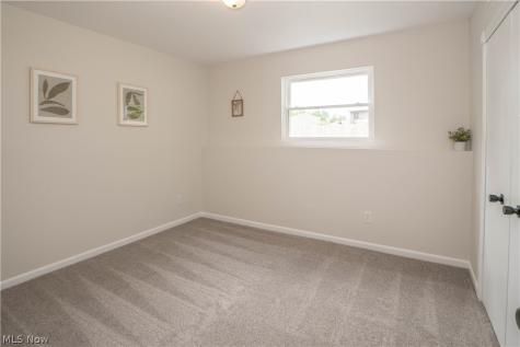 36473 Lake Shore Boulevard Eastlake OH 44095