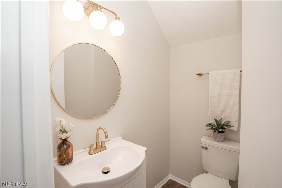 36473 Lake Shore Boulevard Eastlake OH 44095