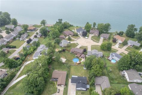 36473 Lake Shore Boulevard Eastlake OH 44095