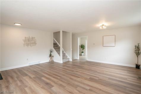 36473 Lake Shore Boulevard Eastlake OH 44095