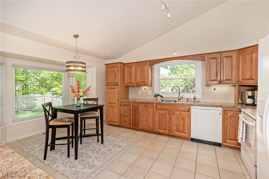 5766 Green Circle Willoughby OH 44094
