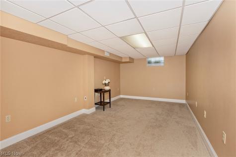 5766 Green Circle Willoughby OH 44094