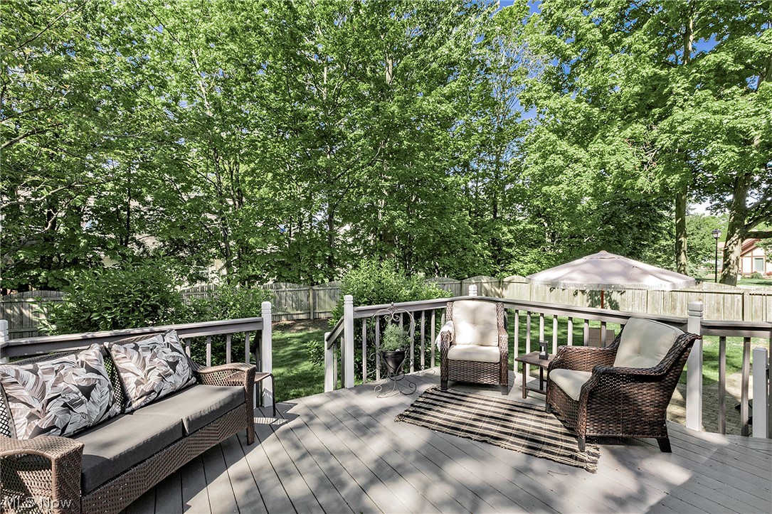 5766 Green Circle Willoughby OH 44094