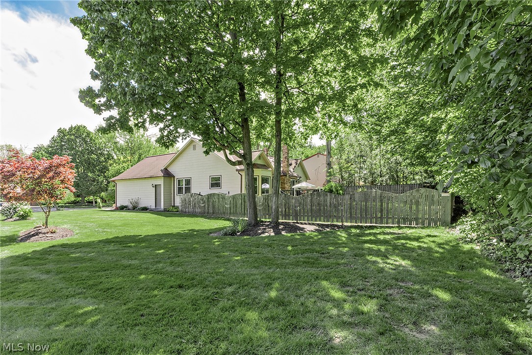 5766 Green Circle Willoughby OH 44094