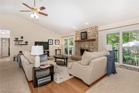 5766 Green Circle Willoughby OH 44094