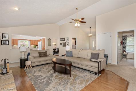 5766 Green Circle Willoughby OH 44094