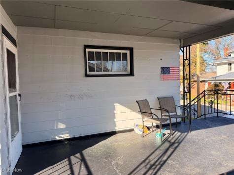 481 Dresden Avenue Steubenville OH 43952