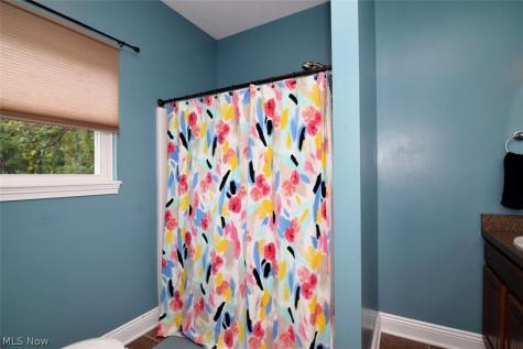 692 N Elmwood Avenue Wickliffe OH 44092