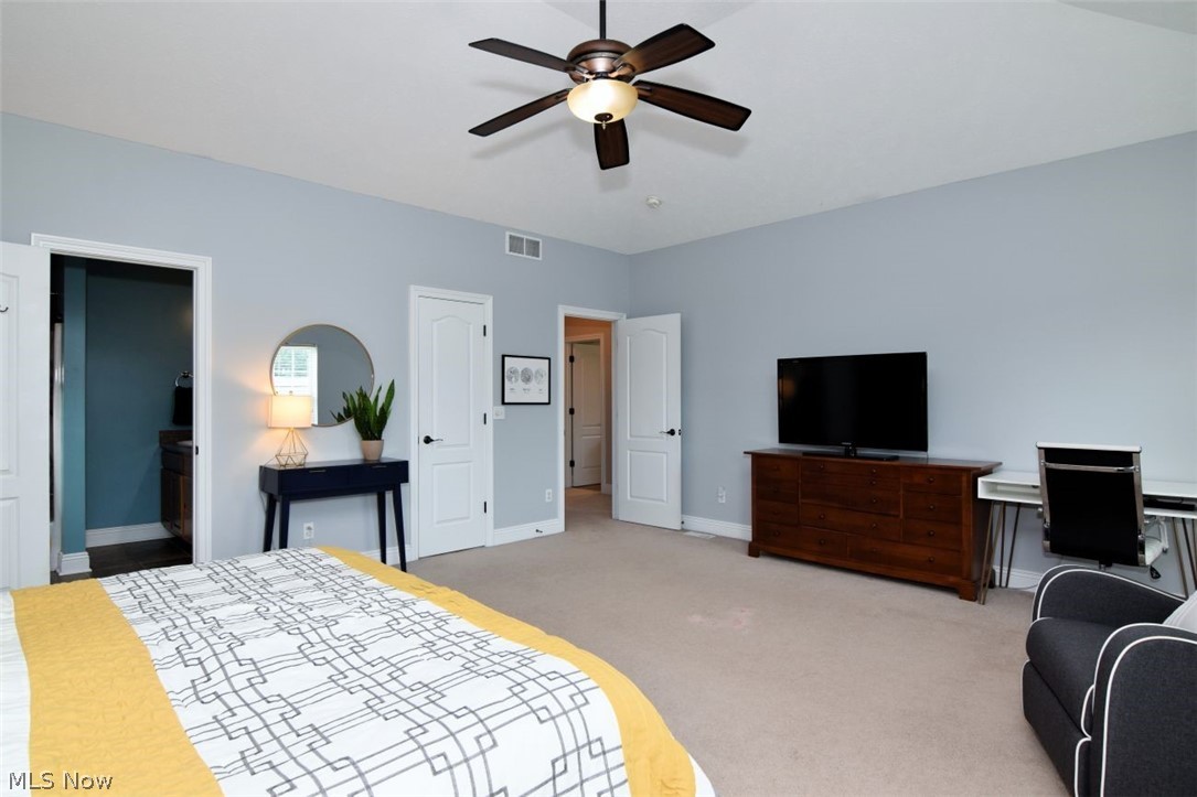 692 N Elmwood Avenue Wickliffe OH 44092
