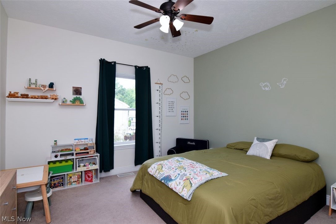 692 N Elmwood Avenue Wickliffe OH 44092