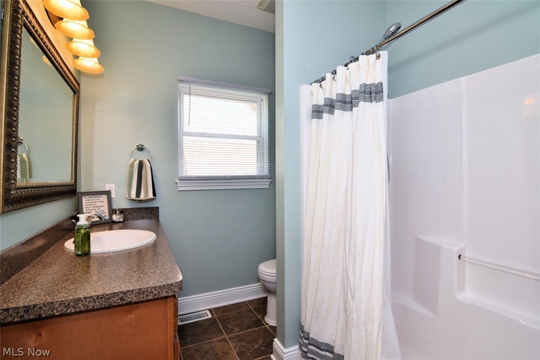 692 N Elmwood Avenue Wickliffe OH 44092