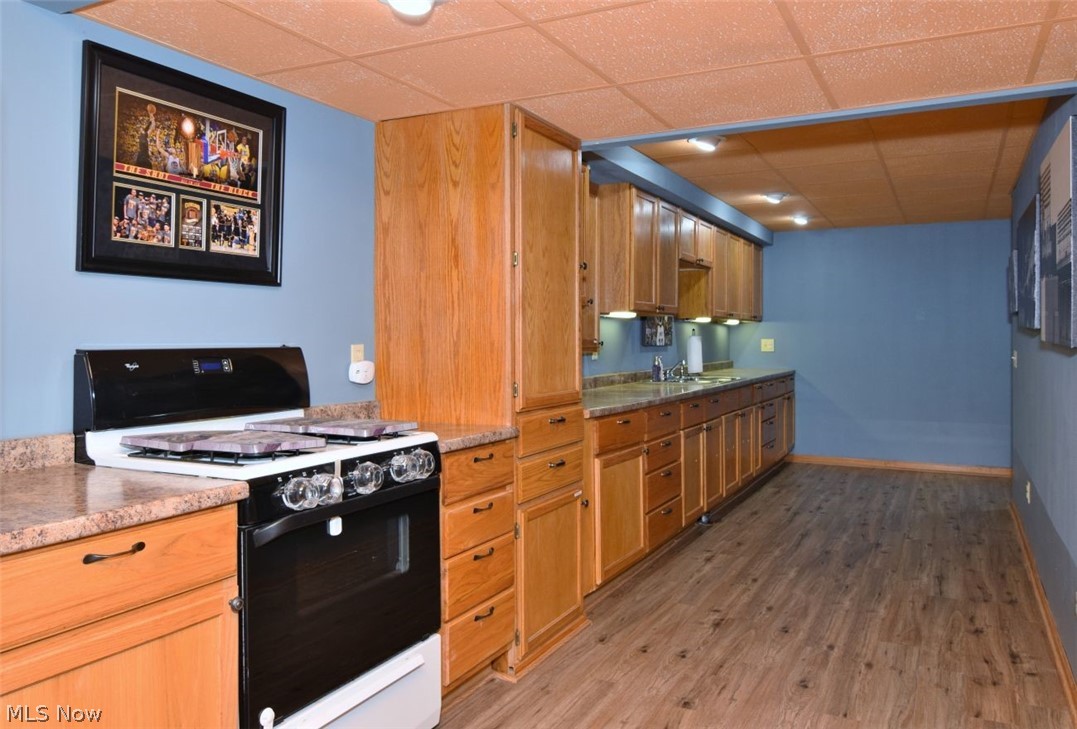 692 N Elmwood Avenue Wickliffe OH 44092