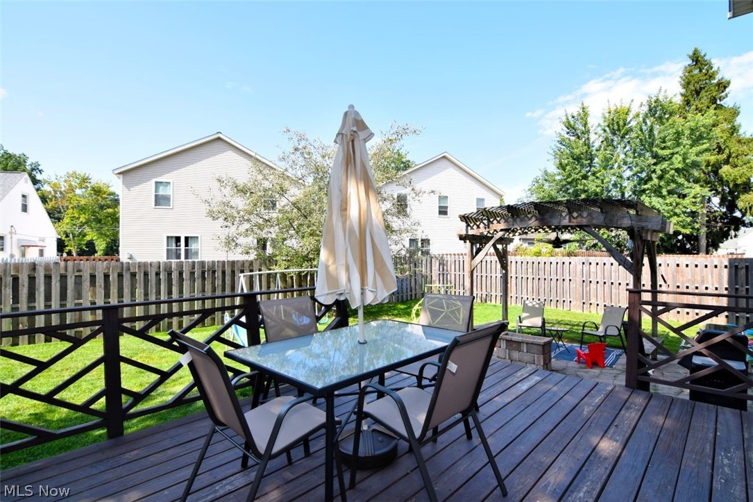 692 N Elmwood Avenue Wickliffe OH 44092
