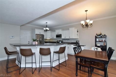 692 N Elmwood Avenue Wickliffe OH 44092
