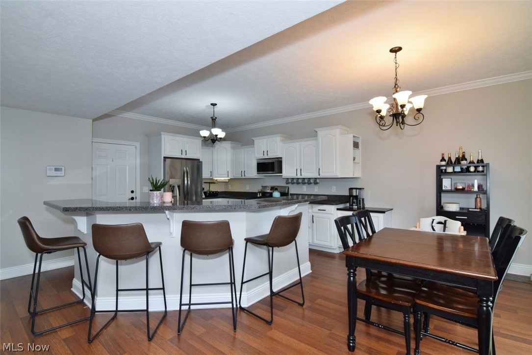 692 N Elmwood Avenue Wickliffe OH 44092