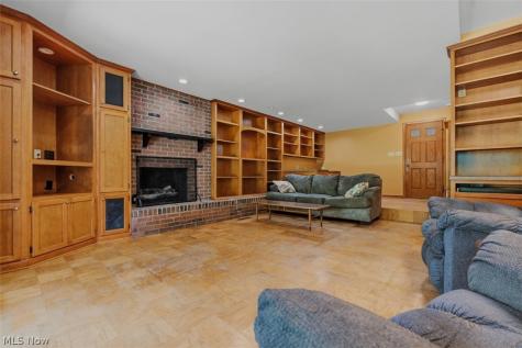 146 Riverview Drive Marietta OH 45750