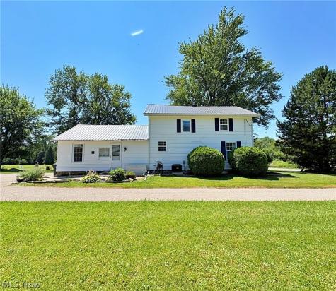 10677 Baumhart Road Amherst OH 44001