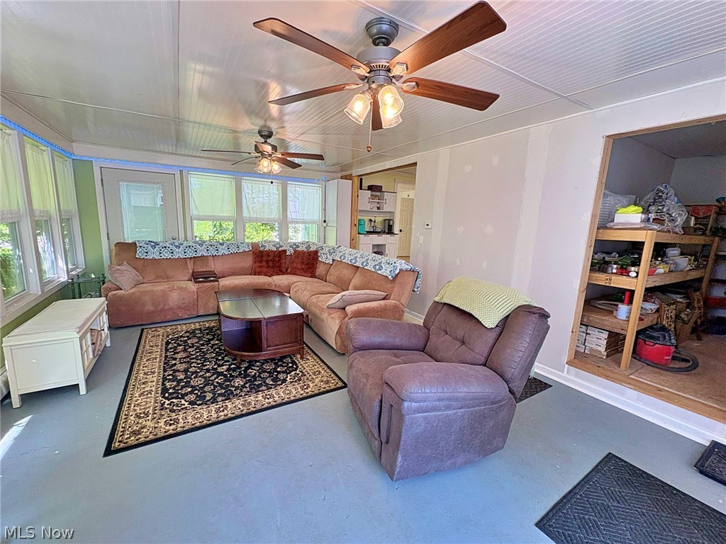 10677 Baumhart Road Amherst OH 44001