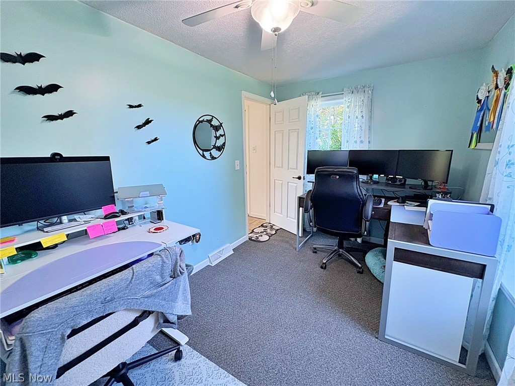 10677 Baumhart Road Amherst OH 44001