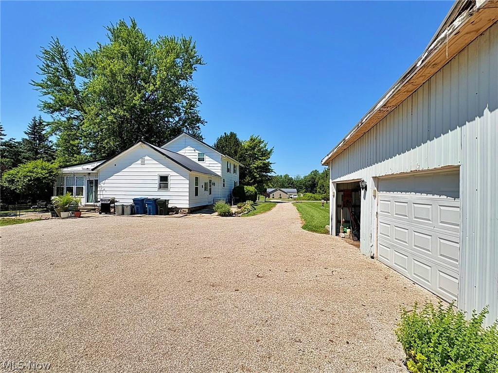 10677 Baumhart Road Amherst OH 44001
