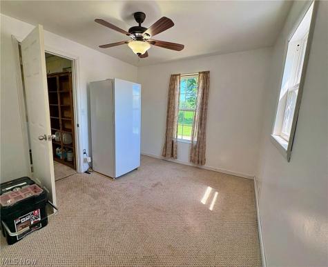 10677 Baumhart Road Amherst OH 44001