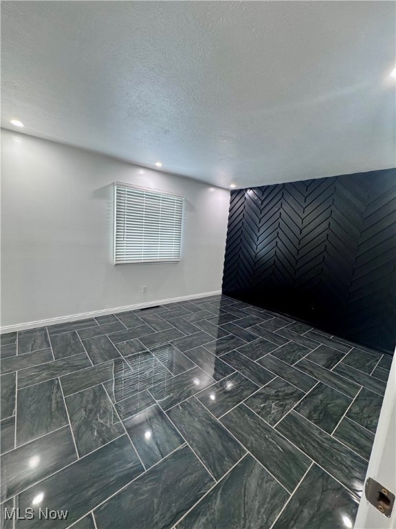 6180 Jamestown Drive Parma OH 44134