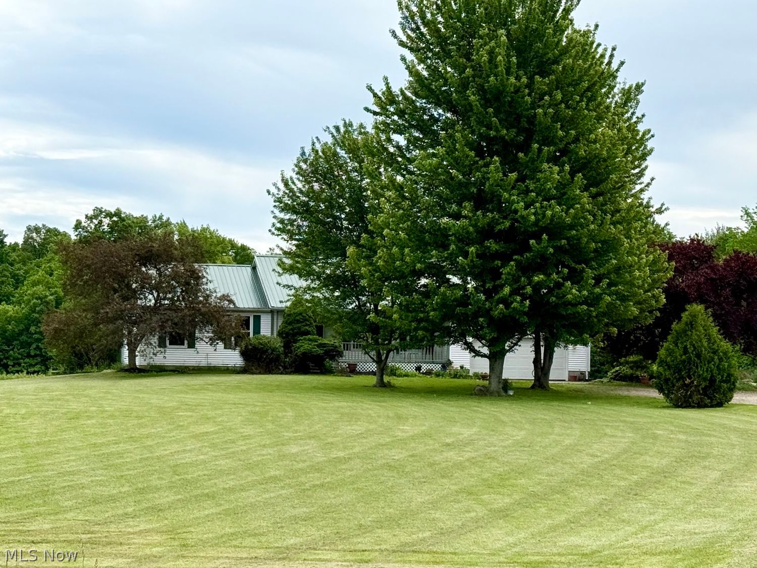 28509 Hawley Road Sullivan OH 44880