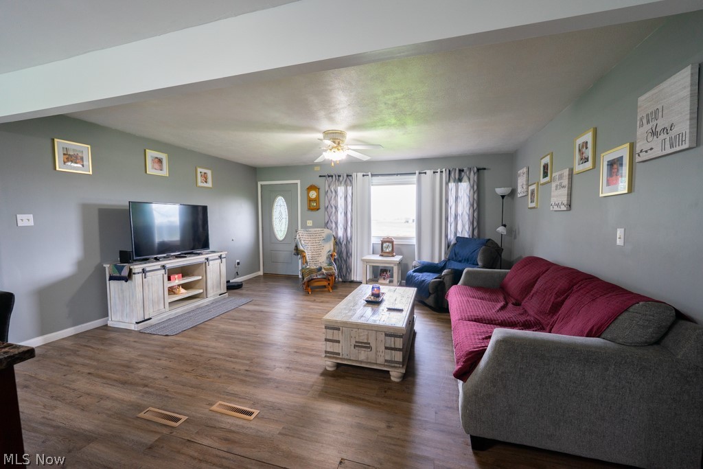 10341 W Old Lincoln Way Wooster OH 44691