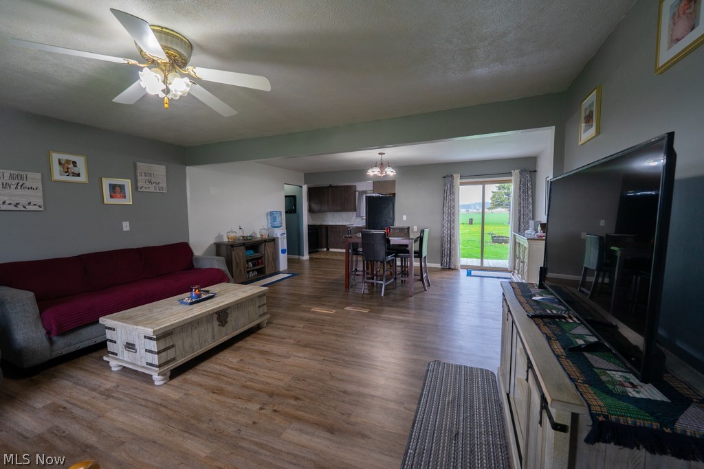 10341 W Old Lincoln Way Wooster OH 44691