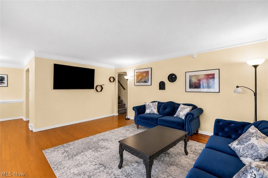 1369 Cranover Road Lyndhurst OH 44124