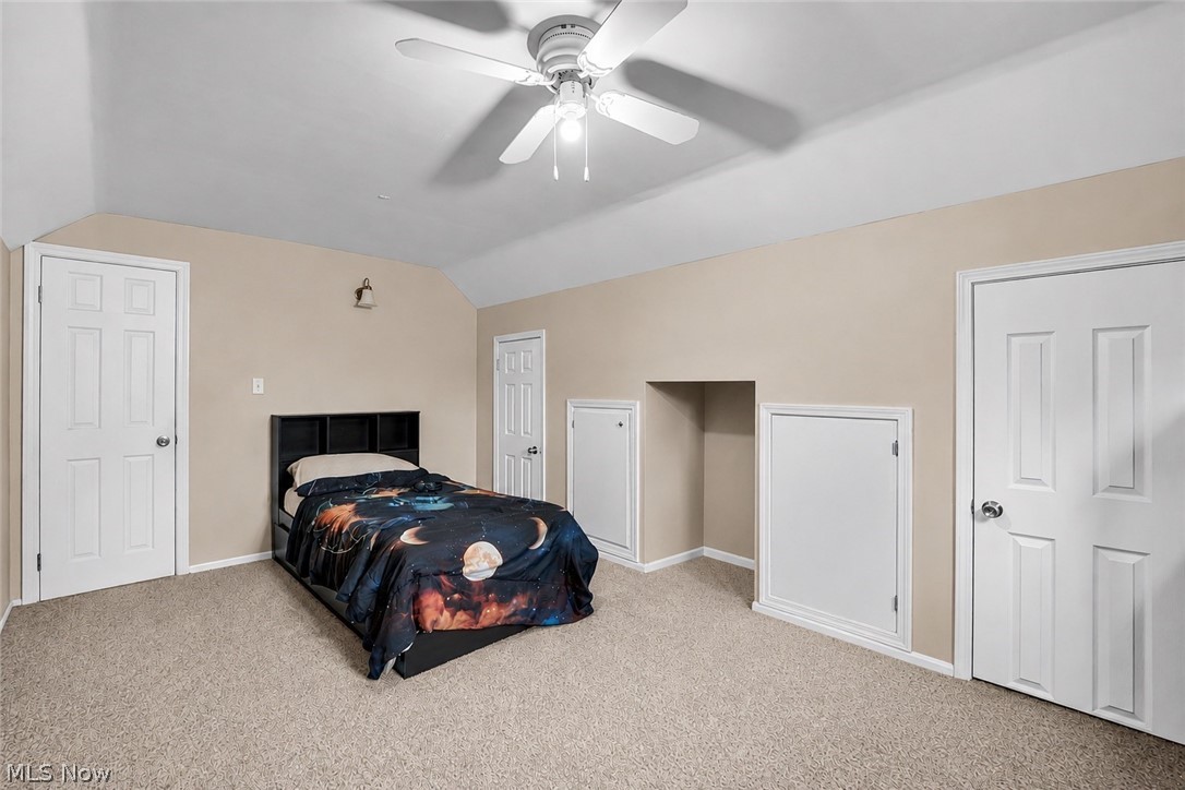 1369 Cranover Road Lyndhurst OH 44124