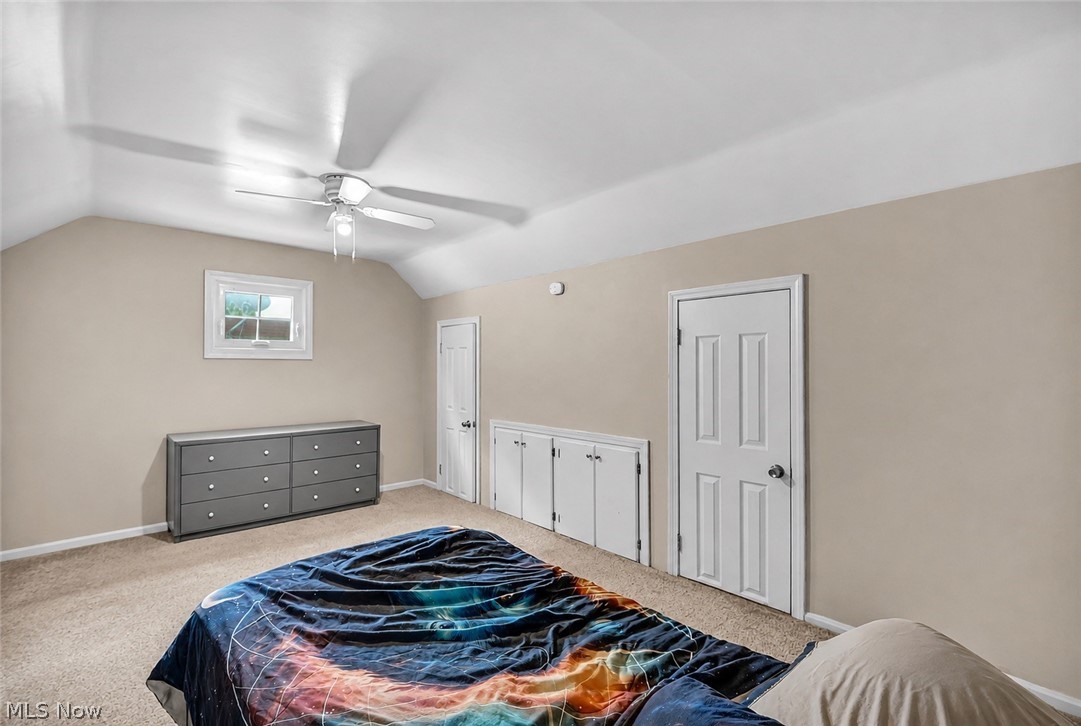 1369 Cranover Road Lyndhurst OH 44124