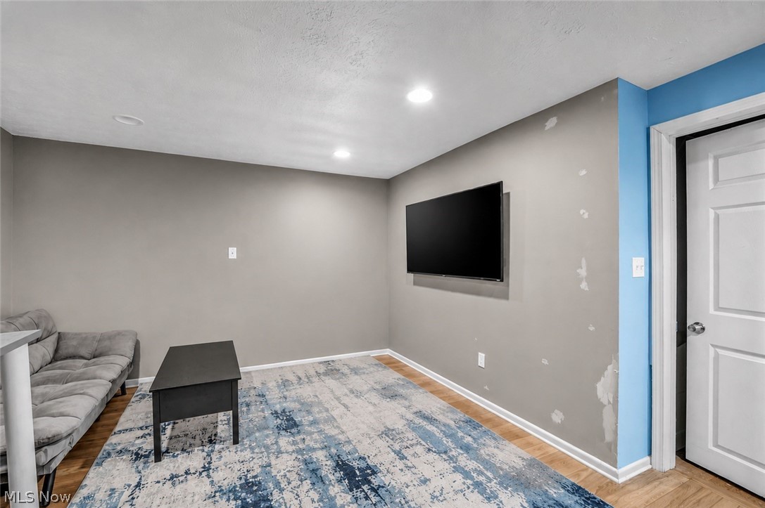 1369 Cranover Road Lyndhurst OH 44124