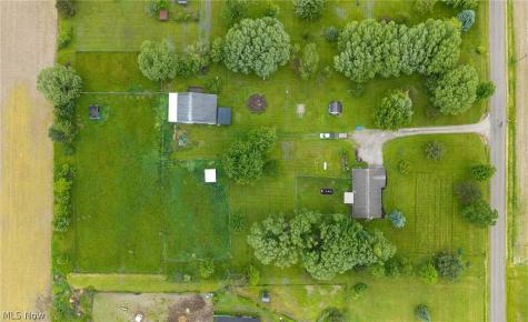 18746 Baird Road Wellington OH 44090