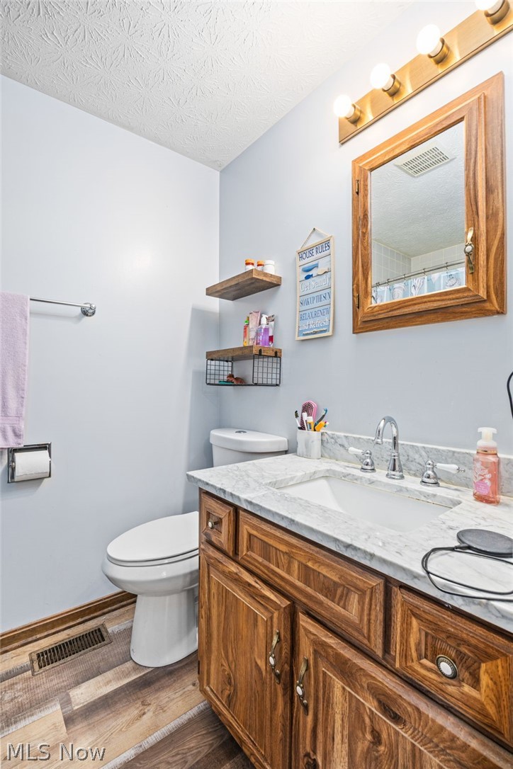 18746 Baird Road Wellington OH 44090