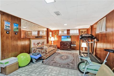 25550 Glenbrook Boulevard Euclid OH 44117