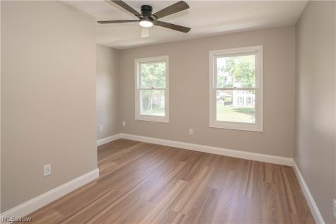 2888 Saint Albans Circle NW North Canton OH 44720