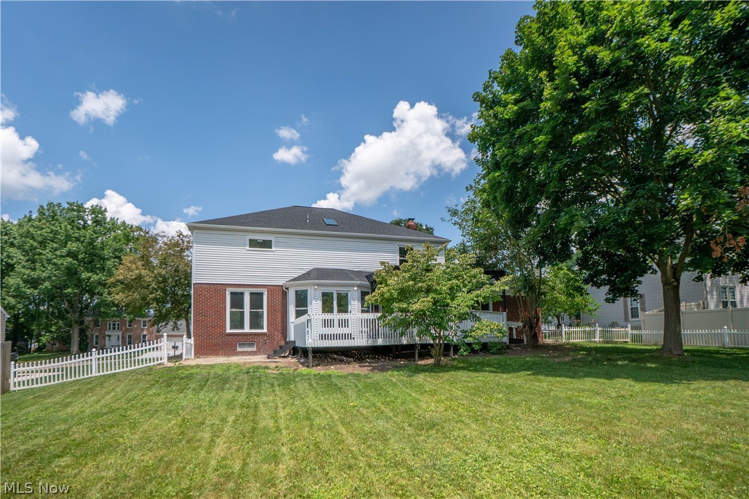 2888 Saint Albans Circle NW North Canton OH 44720