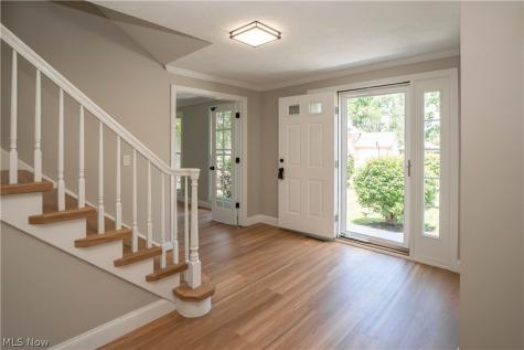 2888 Saint Albans Circle NW North Canton OH 44720