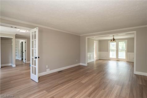2888 Saint Albans Circle NW North Canton OH 44720
